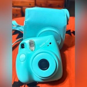 Instax Mini 7+ Turquoise Camera with Case